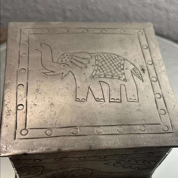Silver Decorative Box with Elephant Design - Picture 2 of 16